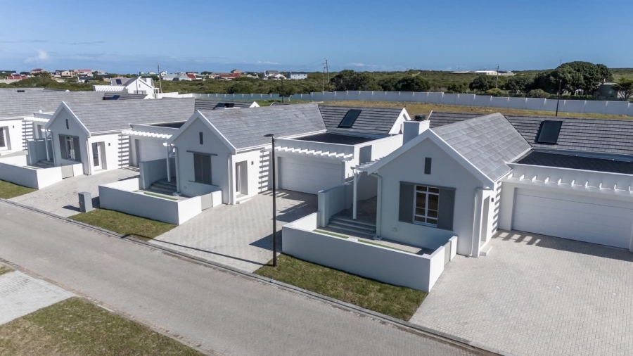 2 Bedroom Property for Sale in Kleinbaai Western Cape